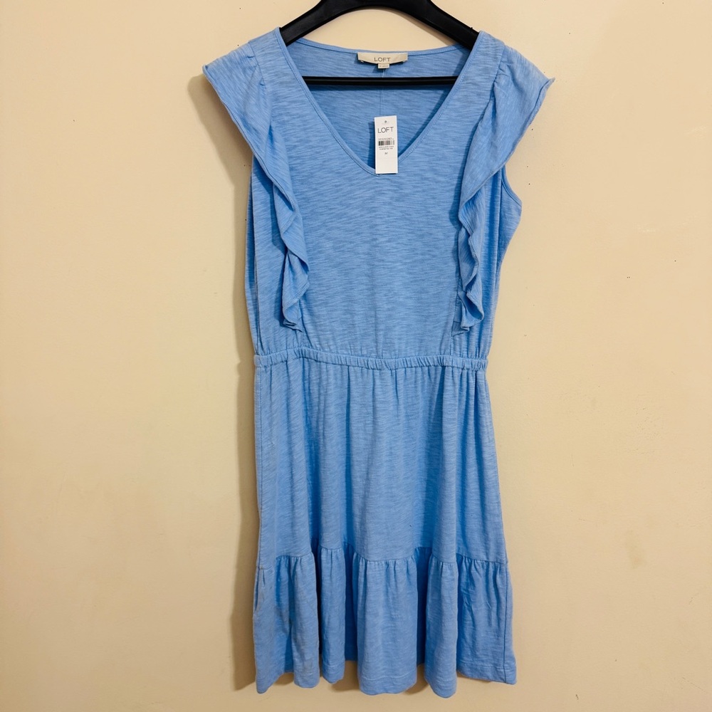NWT LOFT Light Blue Ruffle Sleeve V-Neck Dress size M Spring Summer Casual Comfy